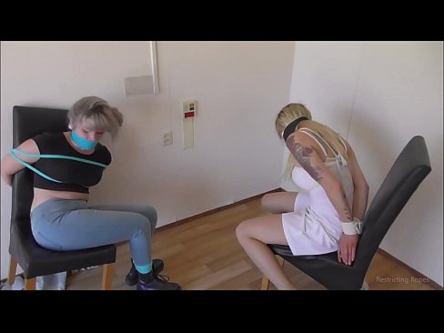 ❤️ Viciado / amarrado e amordaçado / donzela em apuros Porno russo em pt-br.com-pornzog.ru ﹏